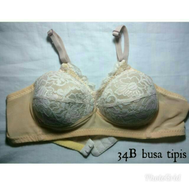 Bra Pabrikan Triumph Salem 34B Busa Tipis / Push Up Limited Stock