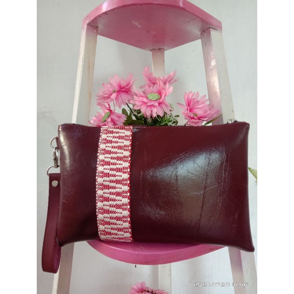 clutch wanita banyak ruang /dompet wanita banyak ruang