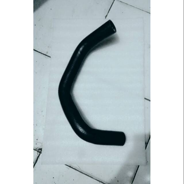 Selang radiator bawah kijang kapsul diesel