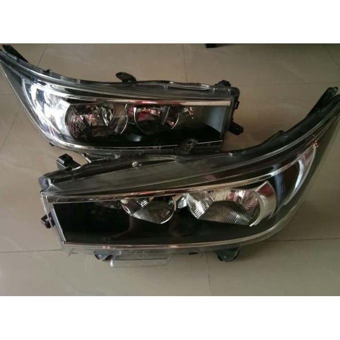 Head Lamp ORI Copotan Mobil  Kijang Innova  Reborn Type G 