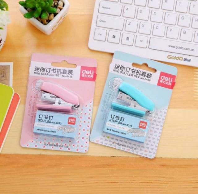 

DH-076 TERMURAH Deli Mini Stapler 24-6 Straples Mini DELI + Isi staplesnya