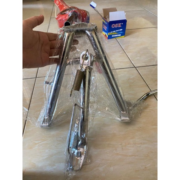 STANDAR TENGAH RING 17 SATRIA FU JAGANG / JAGRAK TENGAH PLUS SAMPING RING 17 SUZUKI SATRIA FU