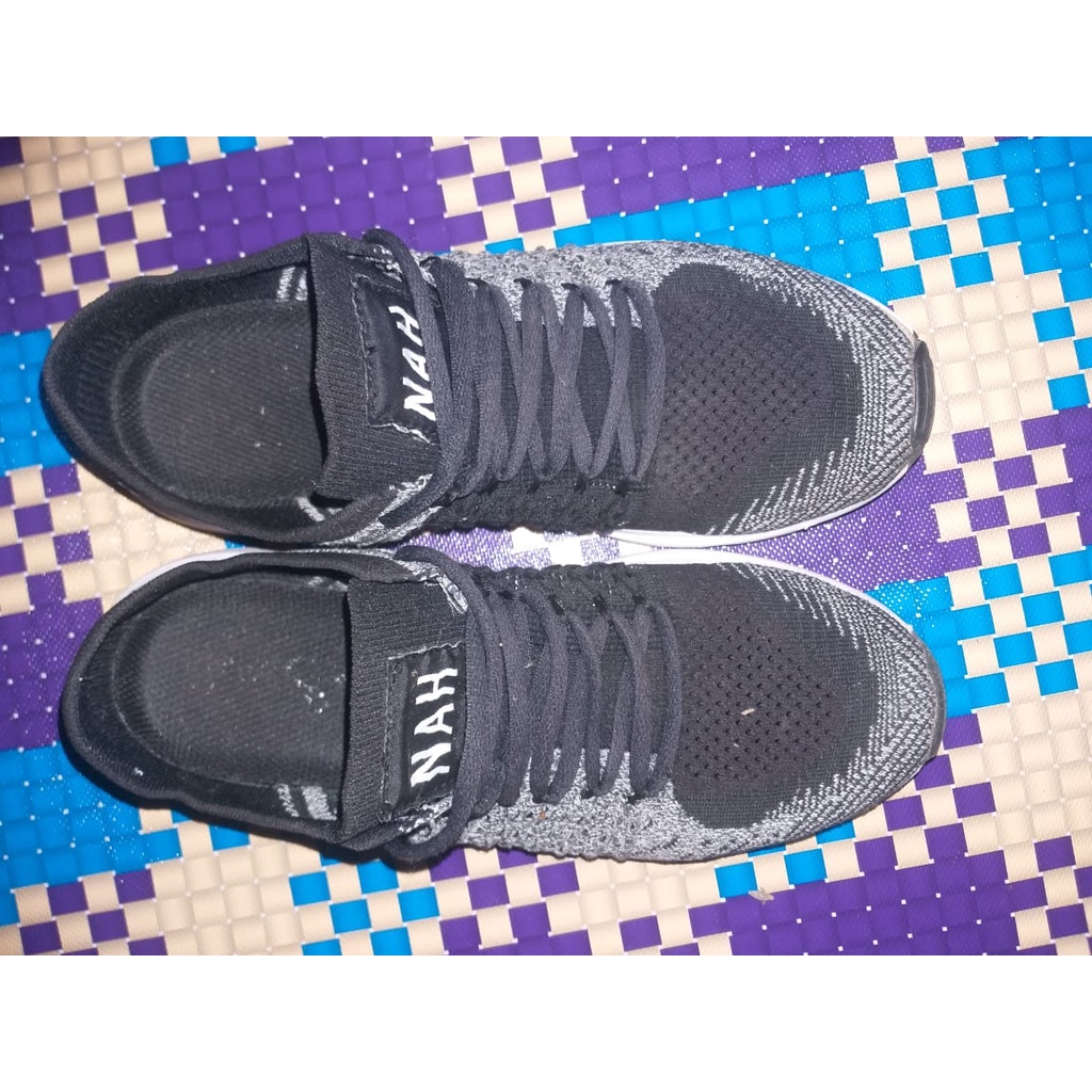 Sepatu NAH Project Yoga Flexknit V 2.0 Oreo Grey Size 41 (Running Shoes)