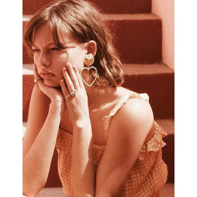 LRC Anting Tusuk Fashion Alloy Diamond Heart Earrings F95641