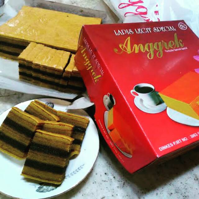 Lapis Legit Anggrek