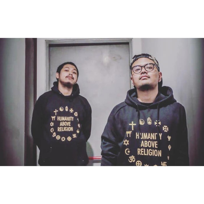 Jaket Hoodie JUMPER Sweater Distro HUMANiTY ABOVE RELiGiON MAJELiS LUCU iNDONESiA polos custom Coki