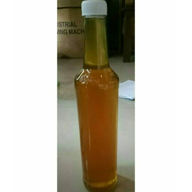 

Madu Murni Asli 100% dalam kemasan botol diperas langsung dari sarangnya