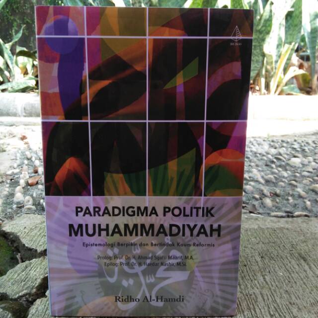 PARADIGMA POLITIK MUHAMMADIYAH