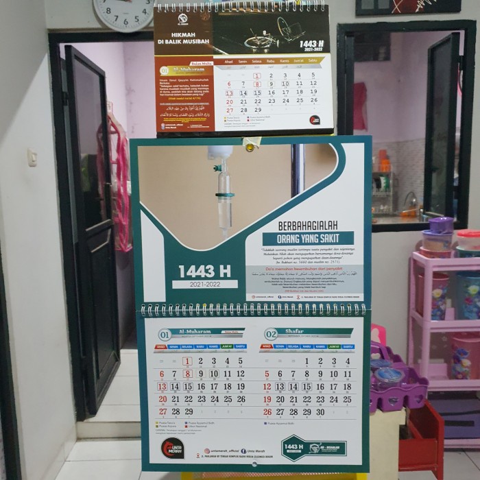 

READY Kalender Dinding 2021 jilid spiral PROMO