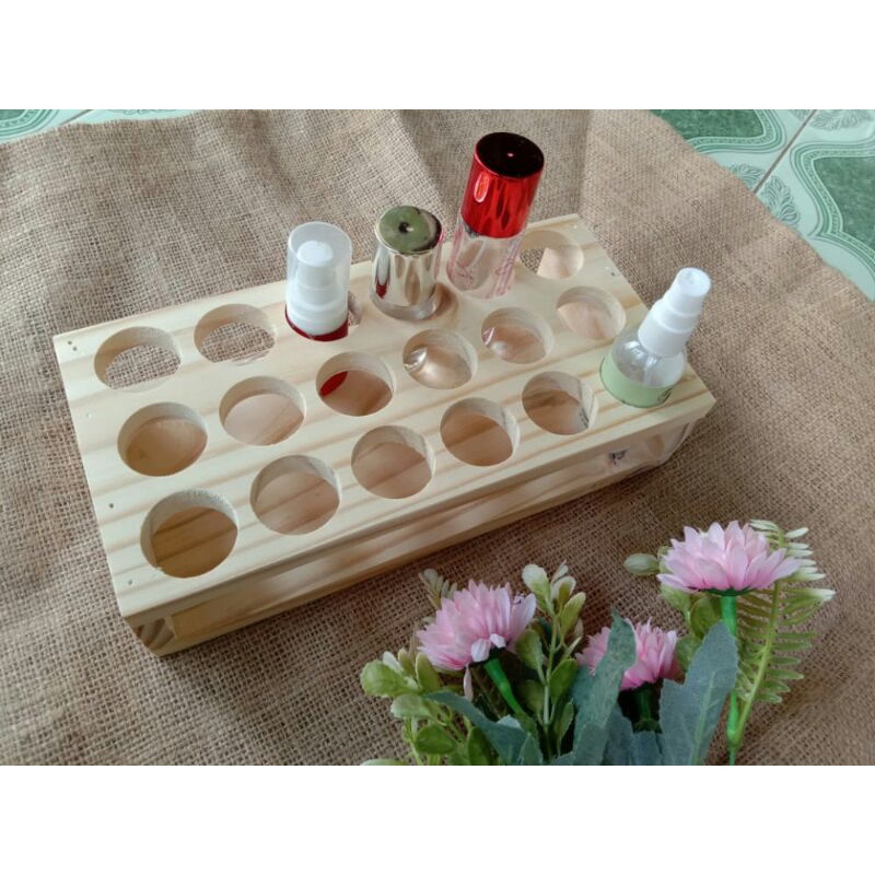tatakan parfum 30ml/display  parfum kayu/rak parfum