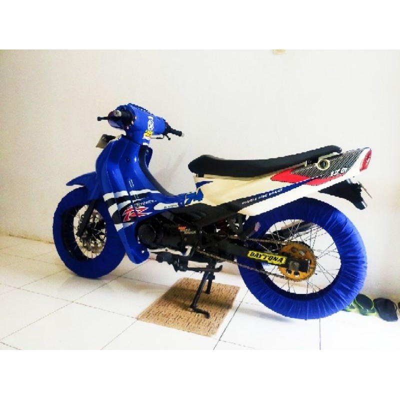 Cover ban motor / sarung ban / pelindung ban motor bebek / matic / sport / trail dan sejenisnya