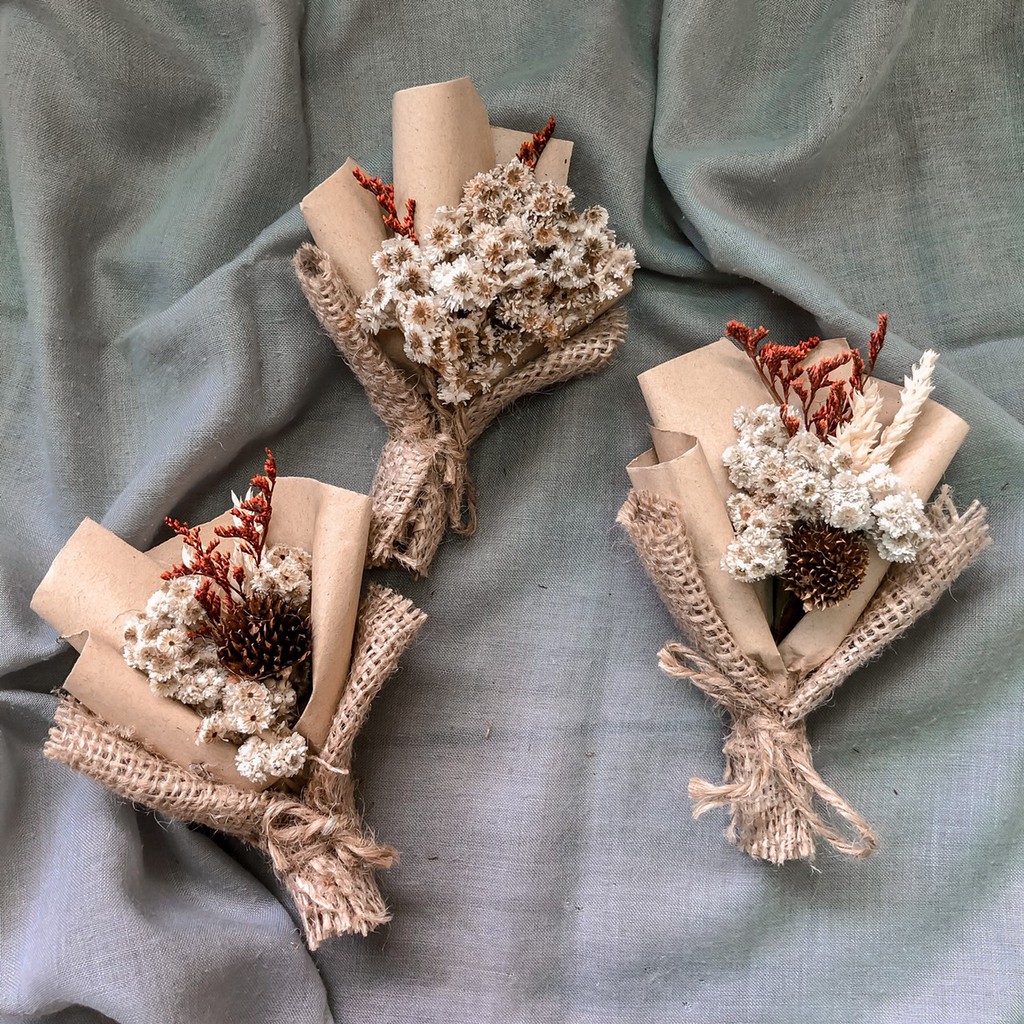 

Dried Flower/Gift Box/Hadiah Ulang Tahun/Hadiah Wisuda/Hadiah Anniversary/Giftbox Series Bouquet