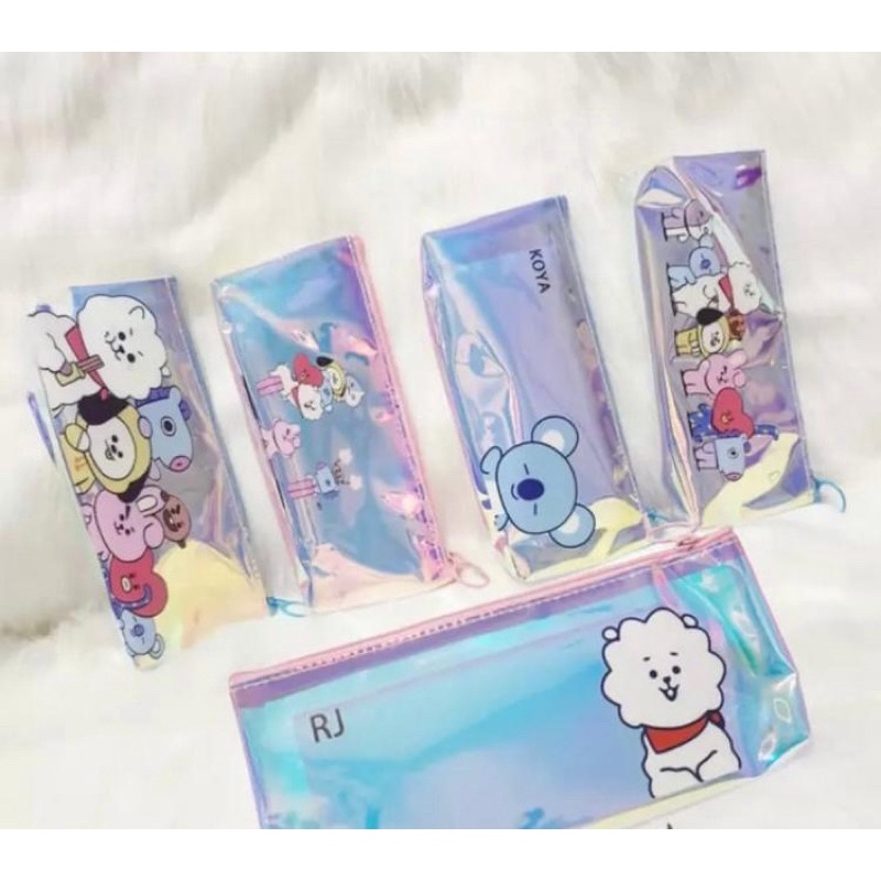 

KOTAK PENSIL BTS KAIN/HOLOGRAM - KOTAK PENSIL METALIC-KOTAK PENSIL AESTHETIC 2 RESLETING