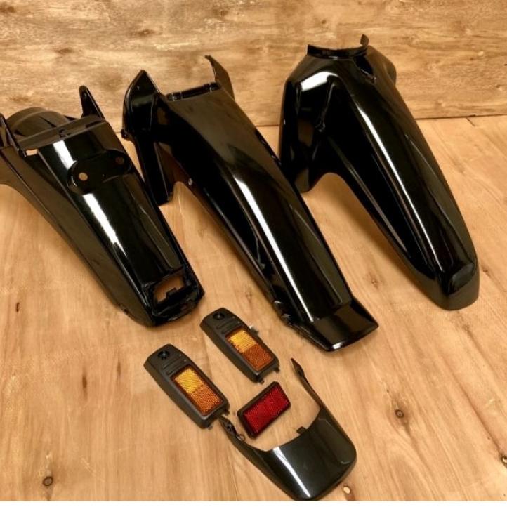 Bagus Banget.. Spakbor Slebor selebor Depan Belakang Astrea Honda Grand legenda impresa full set mat