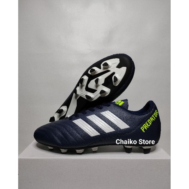 Sepatu Bola Adidas Predator