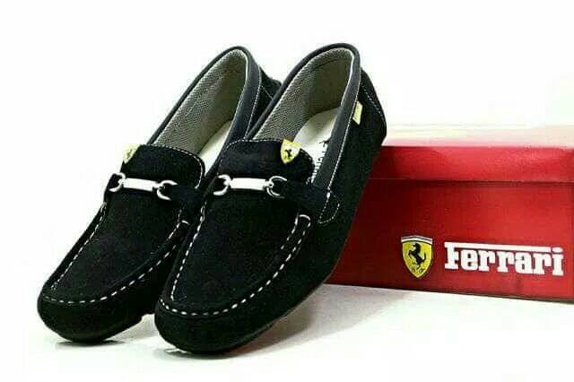 Promoo !!!! Sepatu slip on pria ferarri casual slop formal kerja kantor kulit asli santai kuliah 4.5