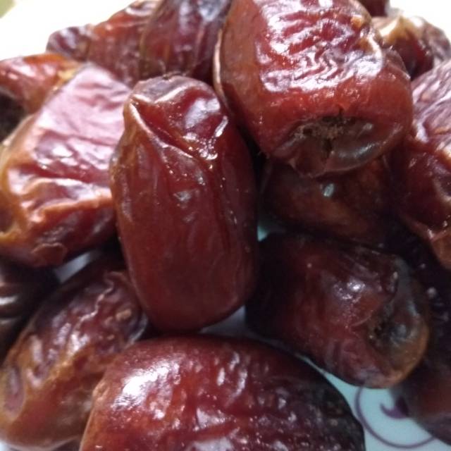 

Kurma mesir saad curah 250 gram