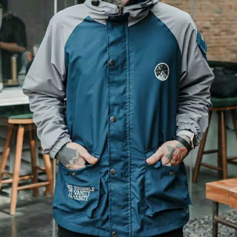 Jaket Cagoule/Jaket Kantong doraemon/Jaket
