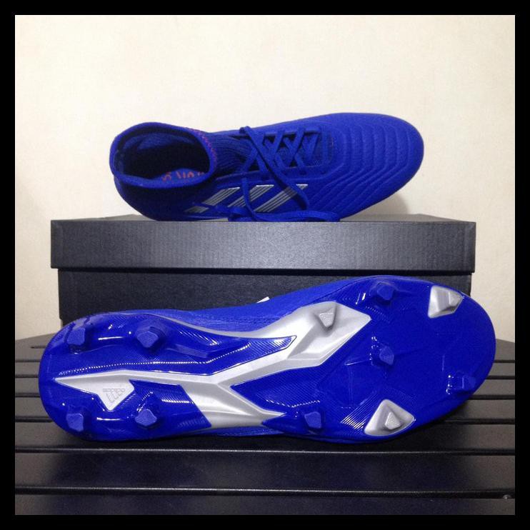 TERLARIS Sepatu Bola Adidas Predator 19.3 FG Bold Blue Silver BB8112 Original