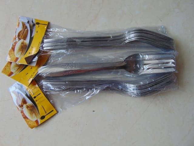 GARPU MAKAN STAINLESS ISI 12 PCS ( 1 LUSIN )