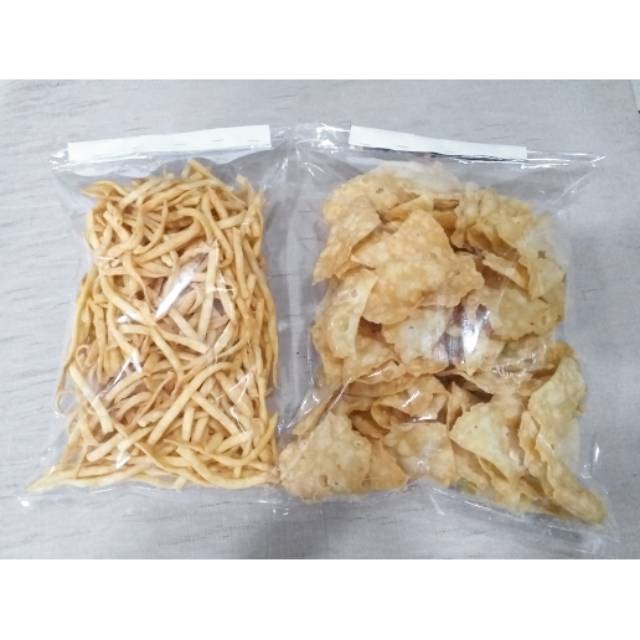 

Keripik bawang dan cistik