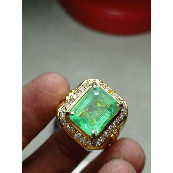 zamrud catam Colombia