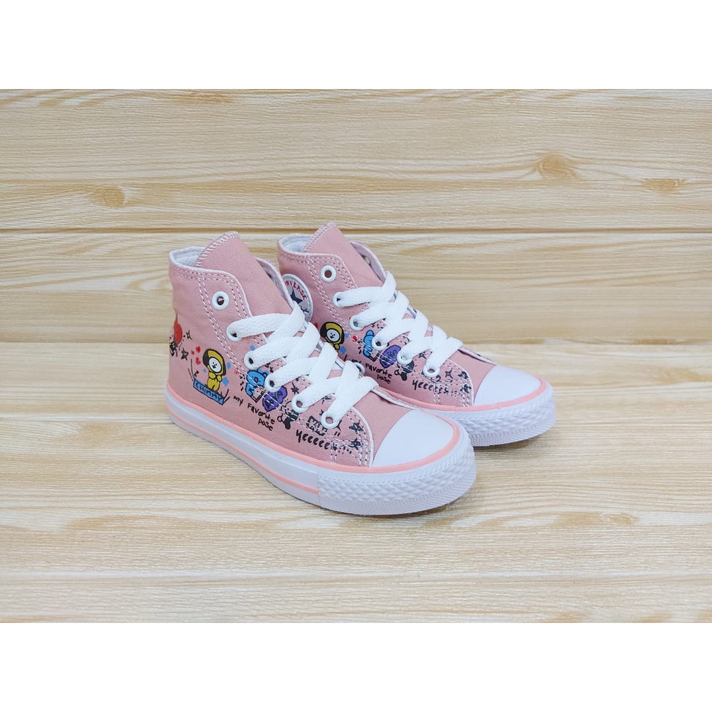 SEPATU ANAK PEREMPUAN | SEPATU SNEAKERS ANAK PEREMPUAN | SEPATU ANAK UMUR 1 2 3 4  5 6 7 TAHUN | SEPATU ANAK KARAKTER BTS/BT21 WARNA PEACH SIZE 21-35