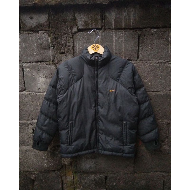 puffer jacket Nike