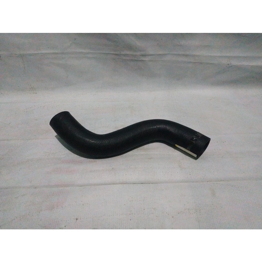 Selang Radiator Bawah Toyota Innova Disel 16572-0L040