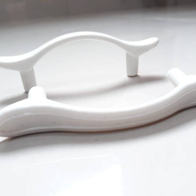 Tarikan handle gagang pintu lemari jendela laci plastik