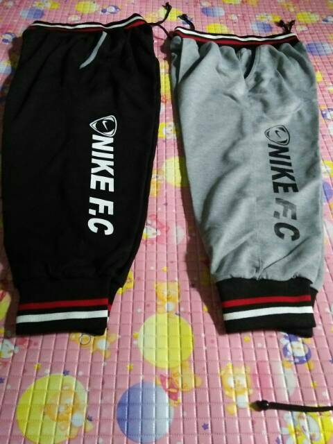 Celana joger sport bahan tebal trening olahraga joging 3/4