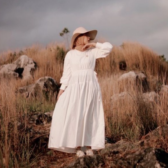 Gamis model vintage | Gamis Putih wanita | Gamis Katun Premium | Gamis Polos