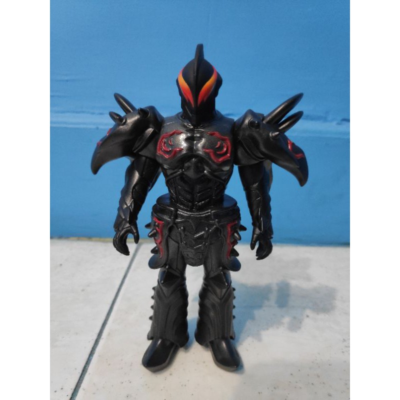 UHS Ultraman Monster Belial Kaiser Darkness EX Bandai Softvinyl