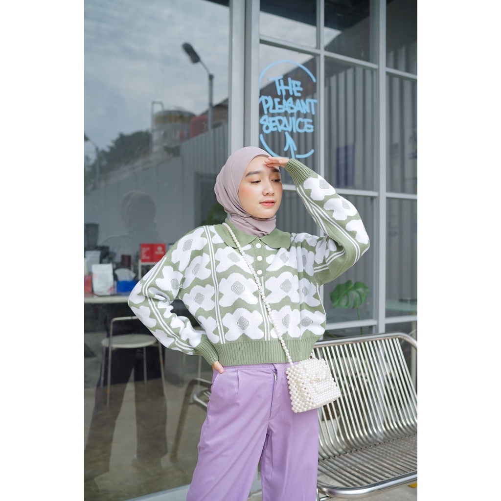 Nami Sweater Rajut Crop Top Flowers Atasan Blouse Wanita Premium