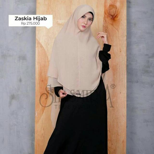 Zaskia hijab