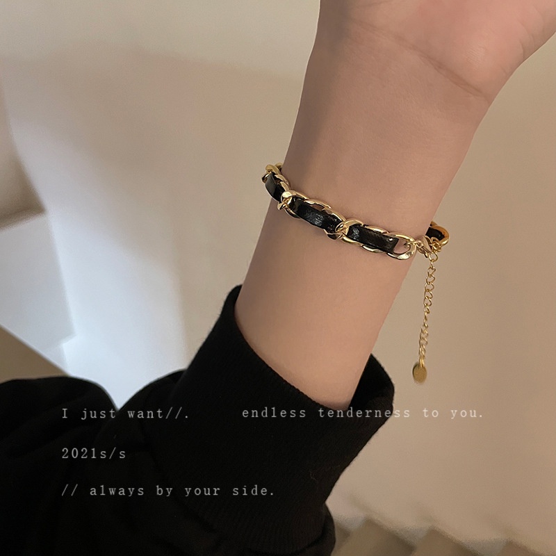 Gelang Tangan Strap Kulit Kepang Multi Layer Ala Korea Kualitas Tinggi Untuk Wanita