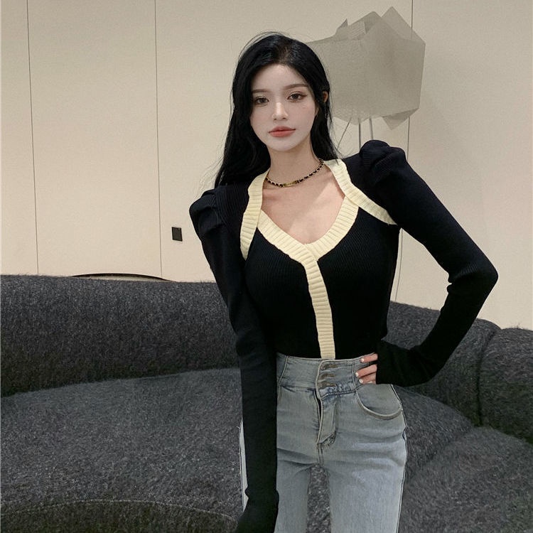 2021 Musim Dingin Baru Versi Korea Slim Sweater Wanita Desain Rasa Niche Rajutan Bagian Dalam Atas B