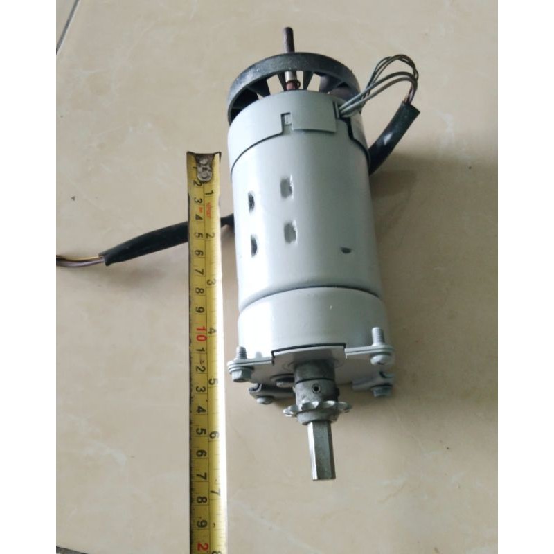 DINAMO GEARBOK DC 12V TO 19V 161RPM