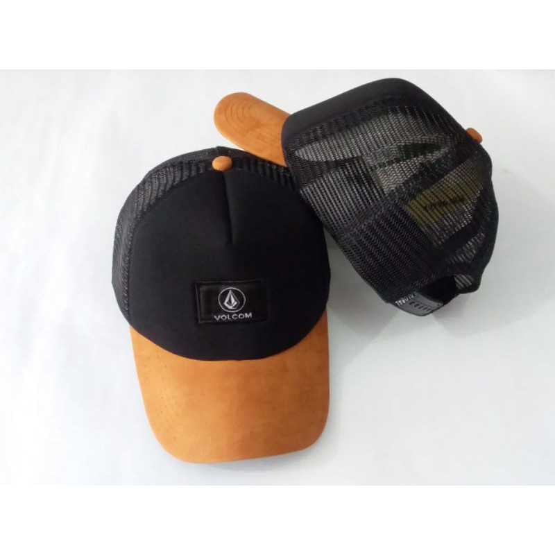 TOPI TRUCKER QUIKSILVER