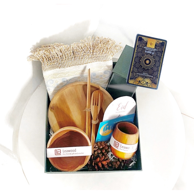 

SPESIAL EID MUBARAK - Hampers Lebaran - Hampers Pernikahan - Hampers Kayu - Parsel Lebaran - Hampers Idul Fitri