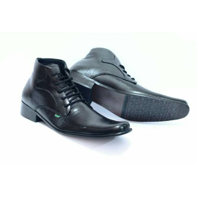 SEPATU PENTOPEL PRIA KICKERS BERTALI KULIT LEATHER
