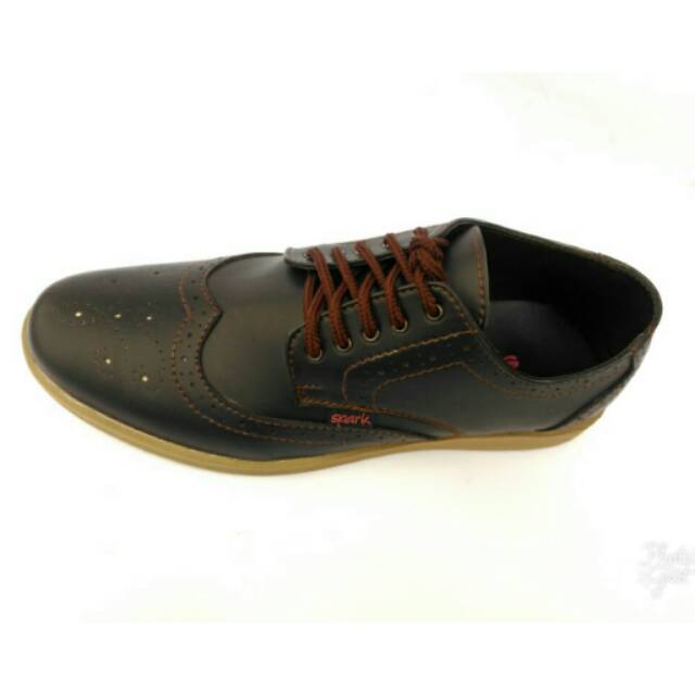 Sepatu Spark Derby