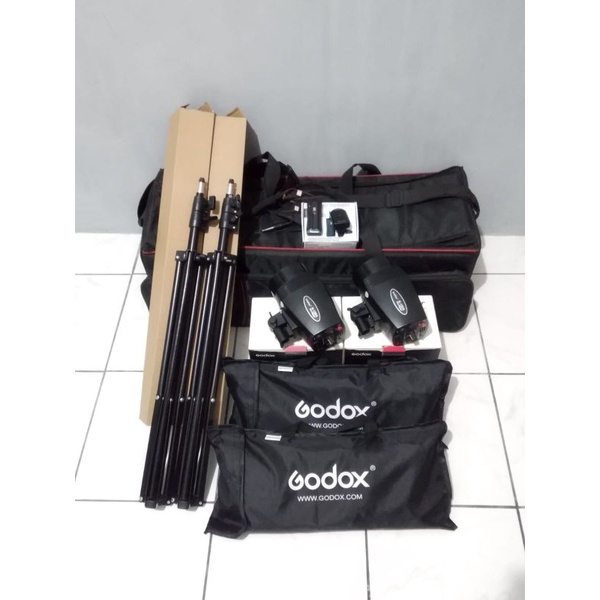Lighting set Godox K150A