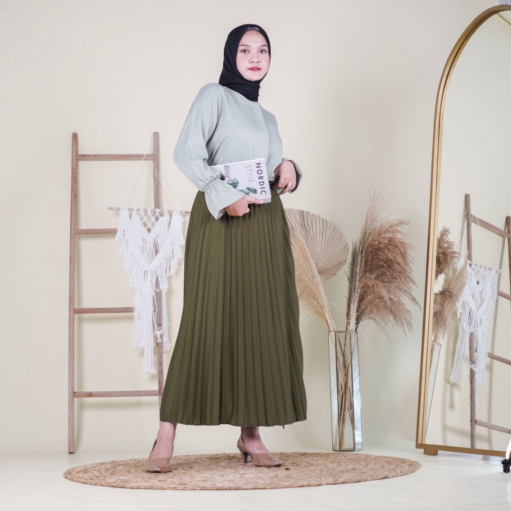 ROK PLISKET PREMIUM-HIJAU ARMY 256