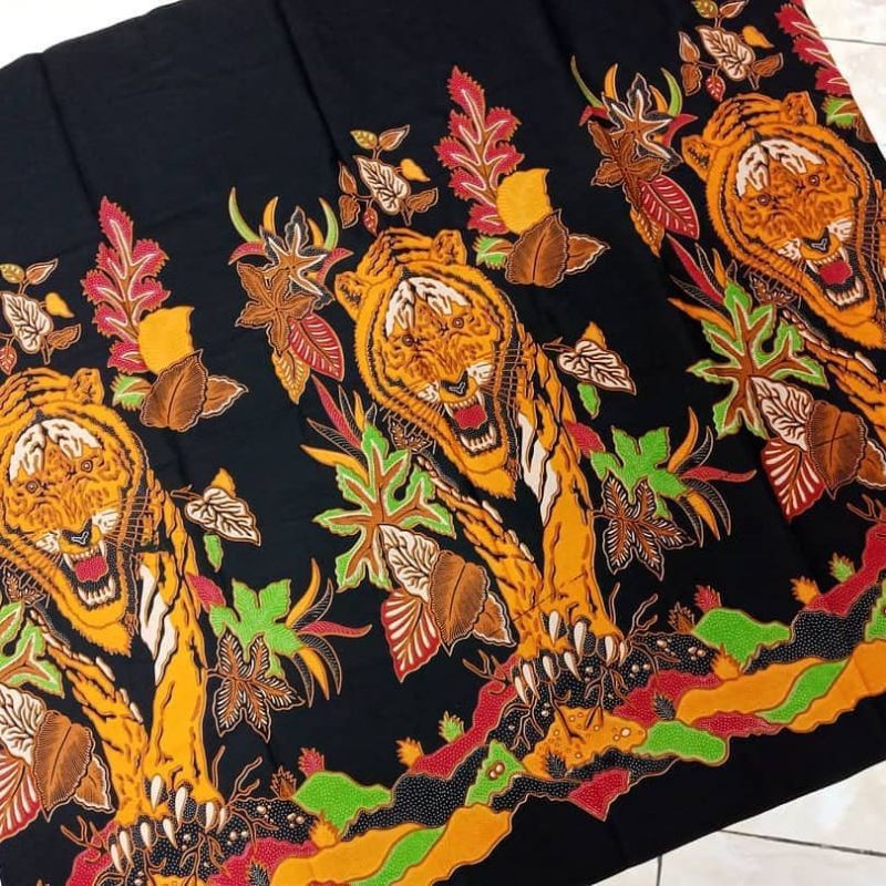 kain batik motif solo