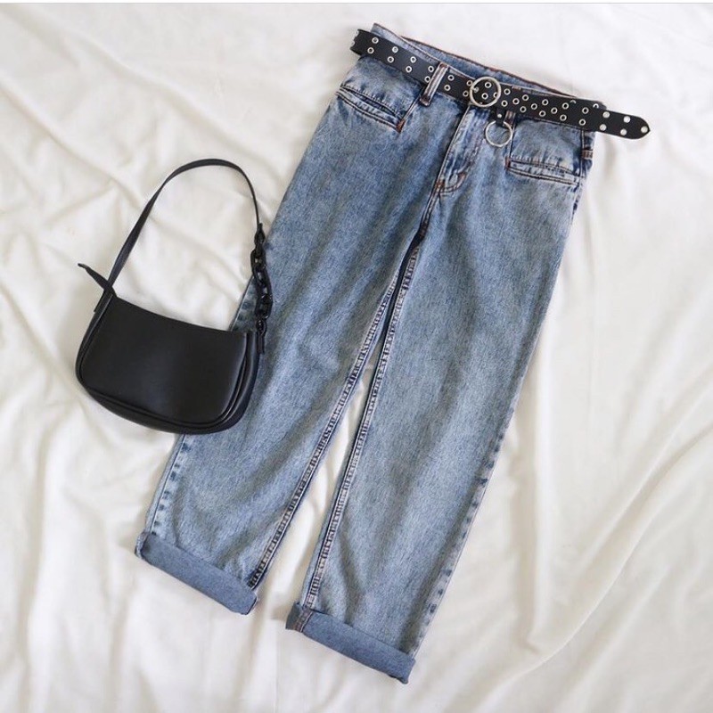 AMORA  BOYFRIEND JEANS // AMORA JEANS