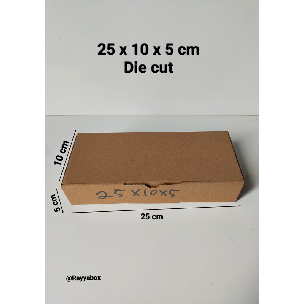 

Kardus murah/Box packing/kardus polos Ukuran 25x10x5 cm Box die cut