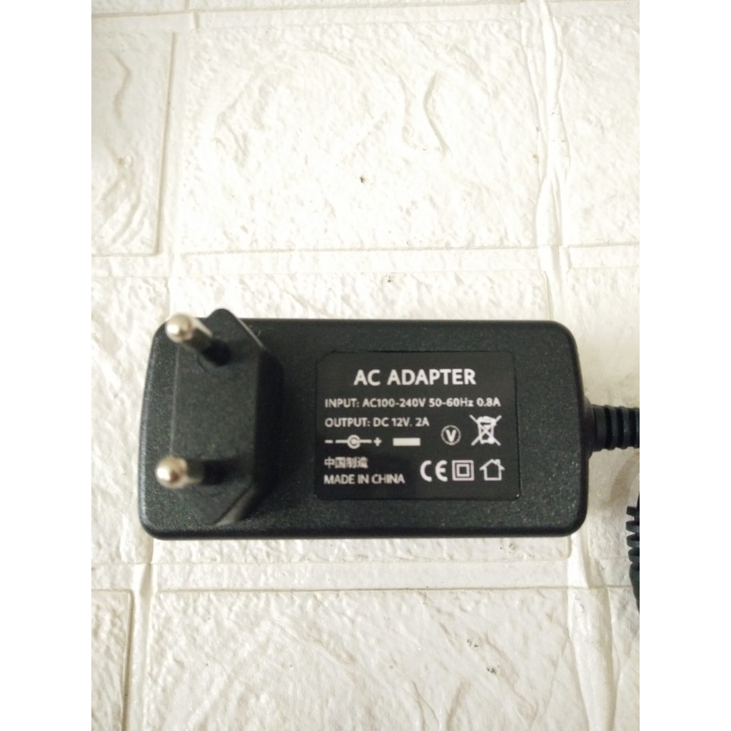 ADAPTOR 12V.2A Jek DC 5.5mm X 2.1mm - 2.5mm