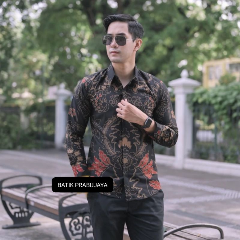 AJISAKA Kemeja Batik Pria Modern Lengan Panjang Terbaru - Baju Hem Batik Pria Cowok Kondangan Pesta Kerja Hitam Slimfit