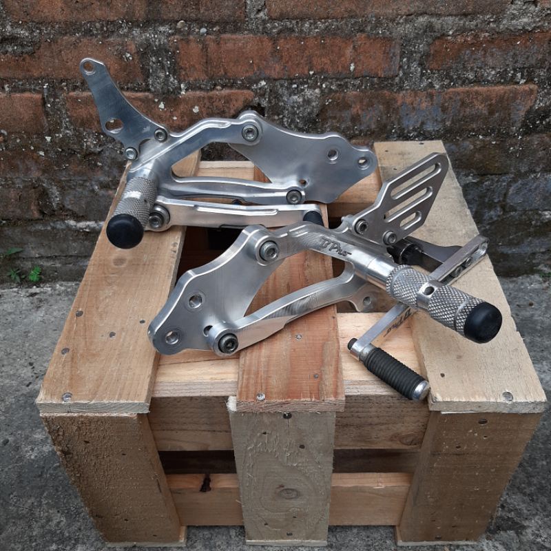 footstep underbone Bpro suzuki satria fu karbu cbu ckd facelite no RCB Apido NGRT KTC NUI